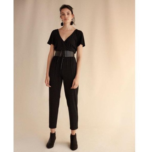 NEW Solid Black Express Flutter Sleeve Surplice - Picture 4 of 4